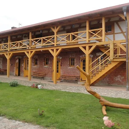 Feriegård Nad Morzem I Jeziorem Dworek *