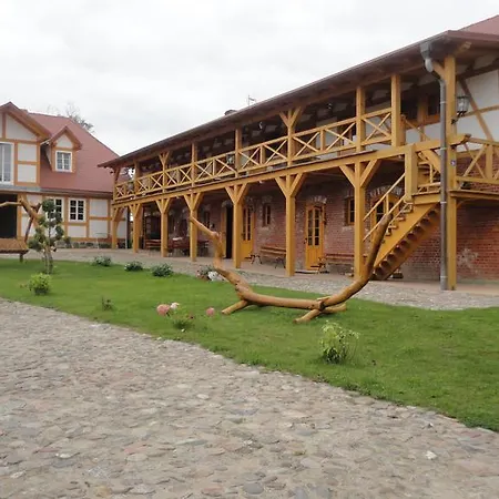 Nad Morzem I Jeziorem Dworek Kopan