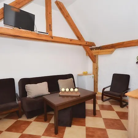 Nad Morzem I Jeziorem Dworek * Kopań