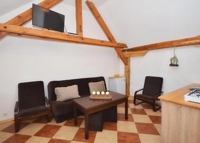 Nad Morzem I Jeziorem Dworek * Kopan