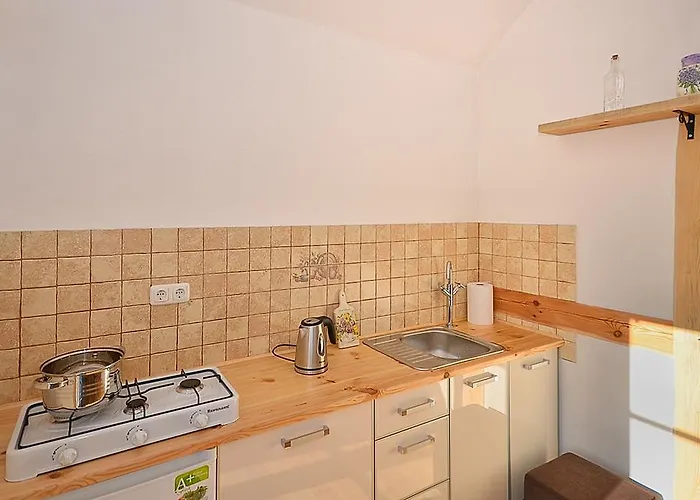 Nad Morzem I Jeziorem Dworek