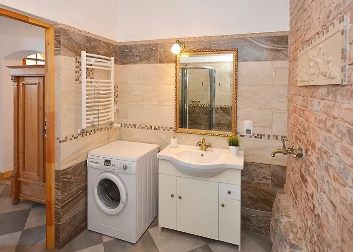 Nad Morzem I Jeziorem Dworek Kopań